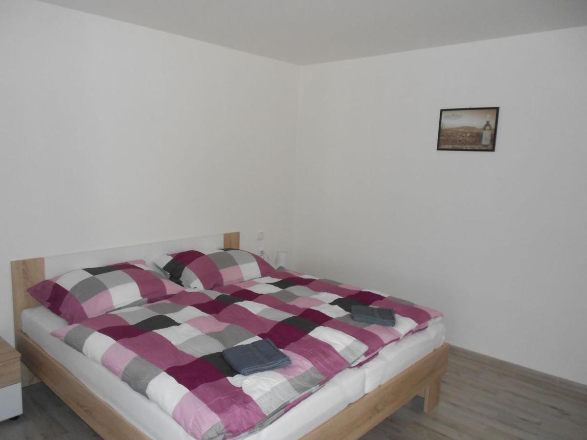 Ubytovani U Babicky Pension Lanžhot Buitenkant foto